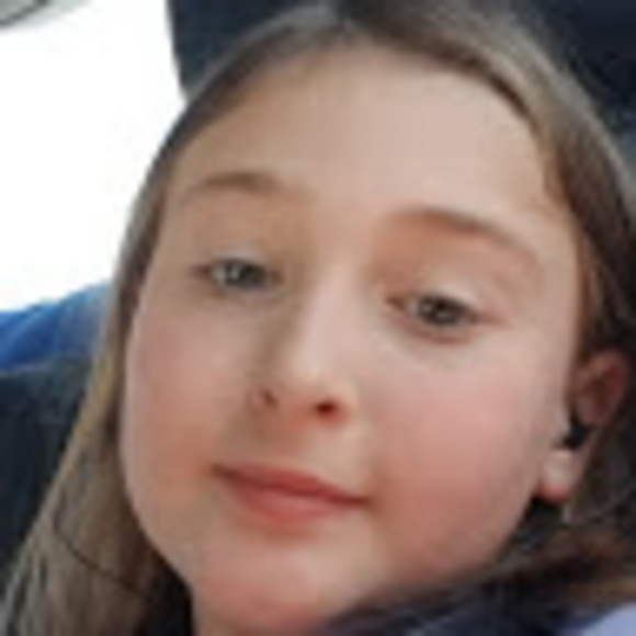 Meet your Posher, Taylor - Picture 1 of 1